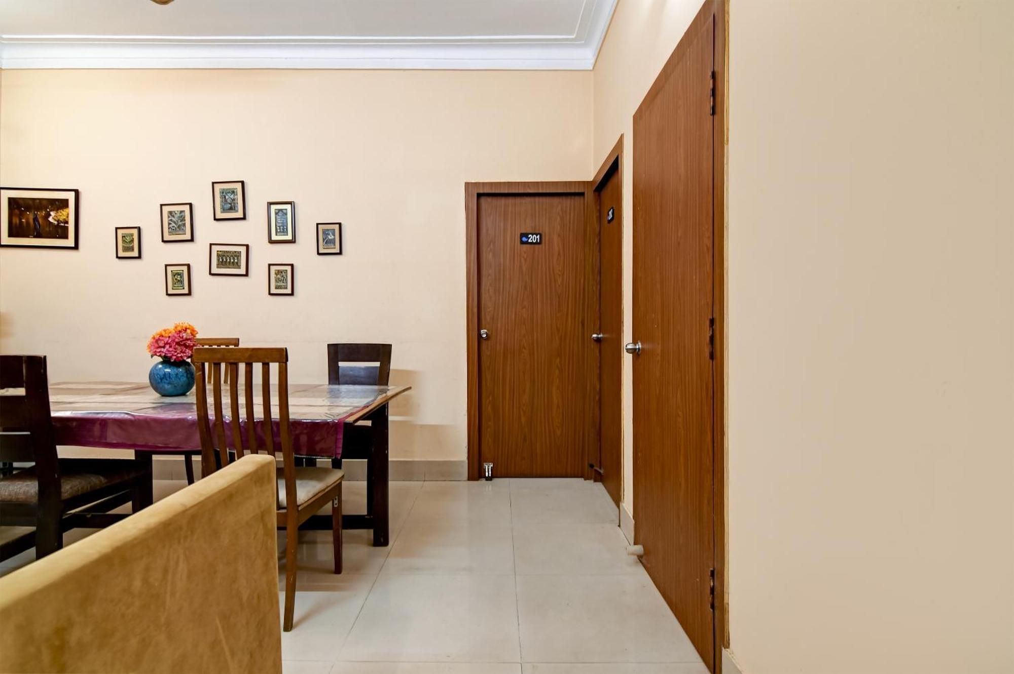 Salt Lake Inn Kolkata Exterior photo