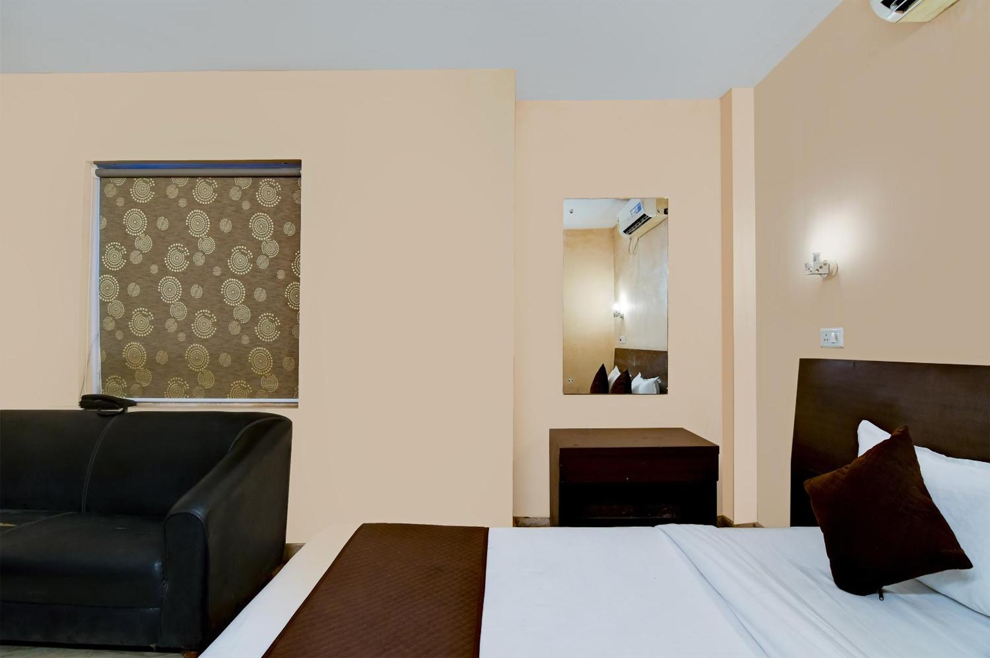 Salt Lake Inn Kolkata Exterior photo